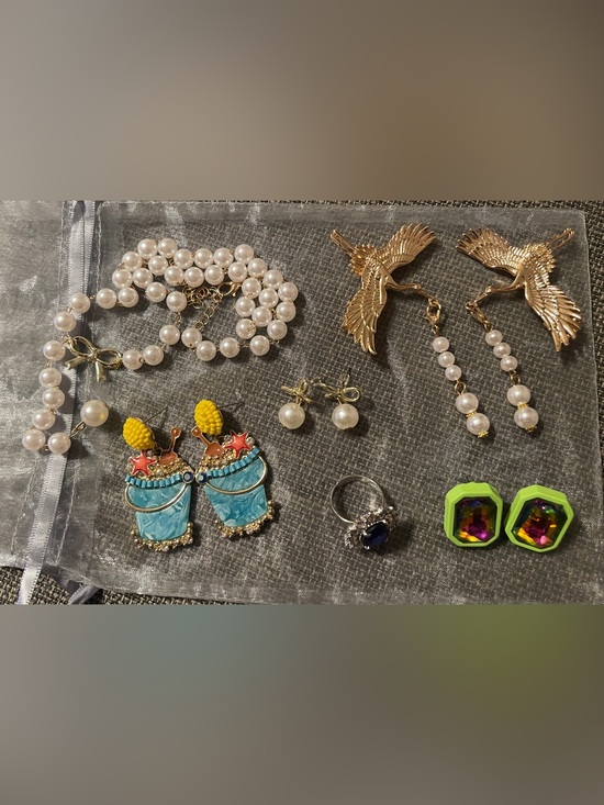 Assorted Brands Jewelry - Assorted Costume Jewelry and Accessories Bundle Set *Minor Flaws*